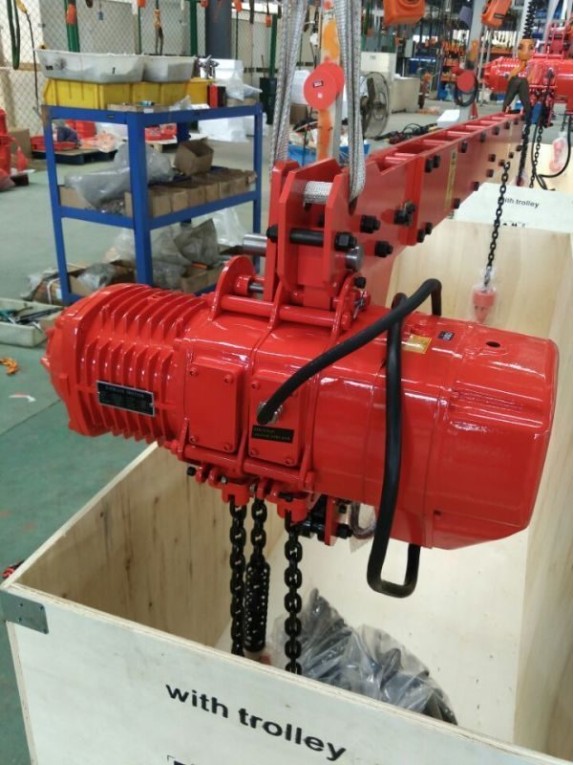 ТАЛЬ ЦЕПНАЯ С ДВУМЯ КРЮКАМИ OCALIFT 3Т 6М