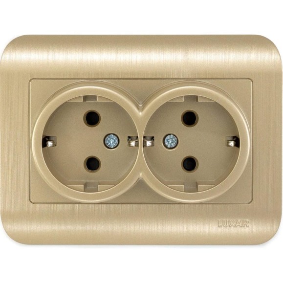 Розетка Luxar Deco с/у двойная с з/к шампань с рифленой рамкой, 250в 16а (10.037.05) 4606400421160 Розетка Luxar Deco с/у двойная с з/к шампань с рифленой рамкой, 250в 16а (10.037.05) 4606400421160