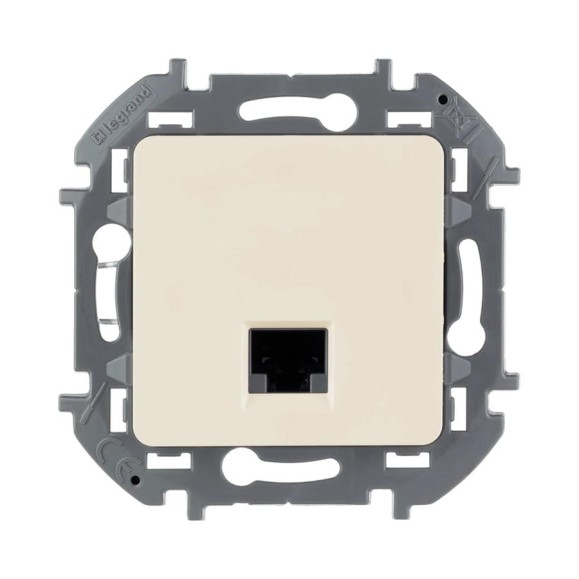 Розетка компьютерная Legrand Inspiria RJ45, категория 5e, UTP, слоновая кость 673826