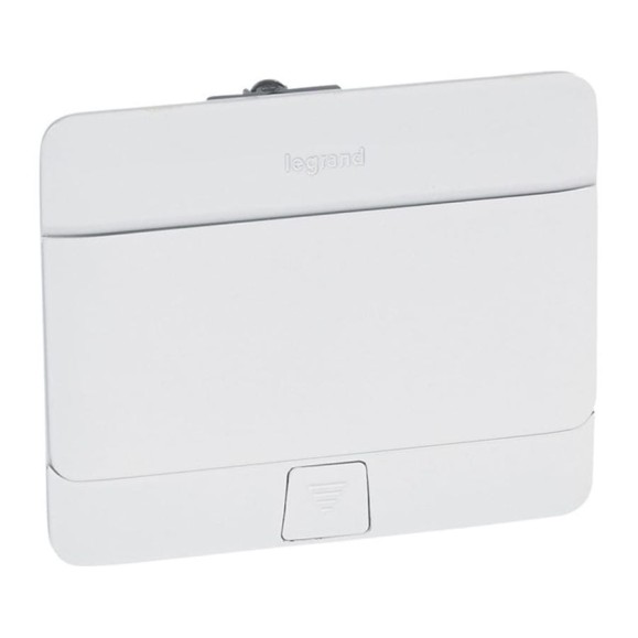 Выдвижной розеточный блок Legrand неукомплектованный IP 40 4 модуля белый 054031 Выдвижной розеточный блок Legrand неукомплектованный IP 40 4 модуля белый 054031