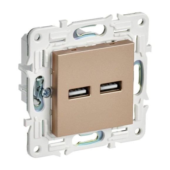Розетка IEK SKANDY USB A+A 3,1А SK-R15Sa песочный SK-U21-D31-K98