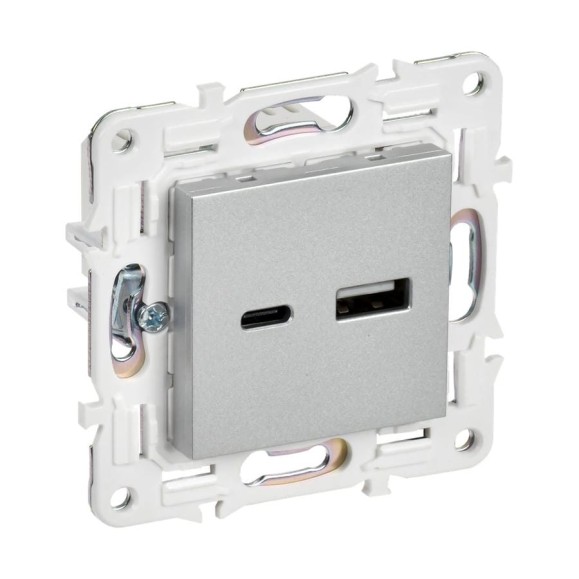 Розетка IEK SKANDY USB A+A 3,1А SK-R15S серебристый SK-U21-D31-K23