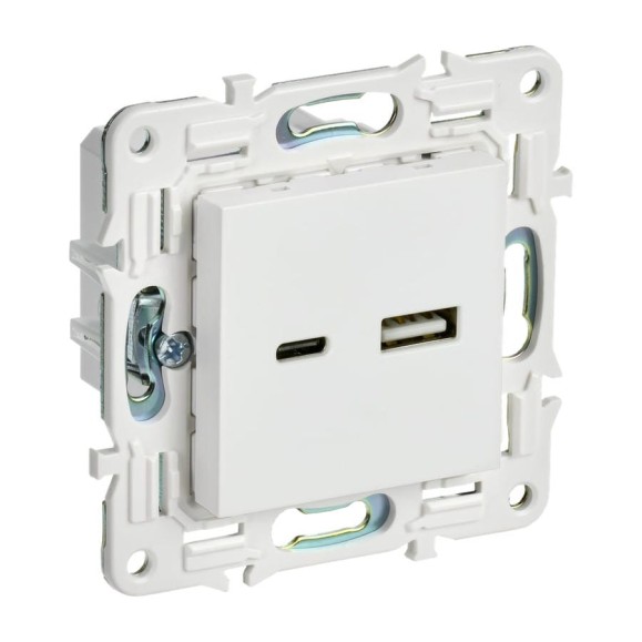 Розетка USB A+C IEK SKANDY 3,1А SK-R14W арктический белый SK-U22-D31-K01