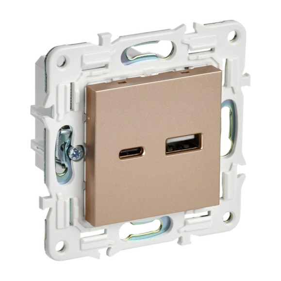 Розетка USB A+C IEK SKANDY 18Вт SK-R13Sa песочный SK-U22-018-K98