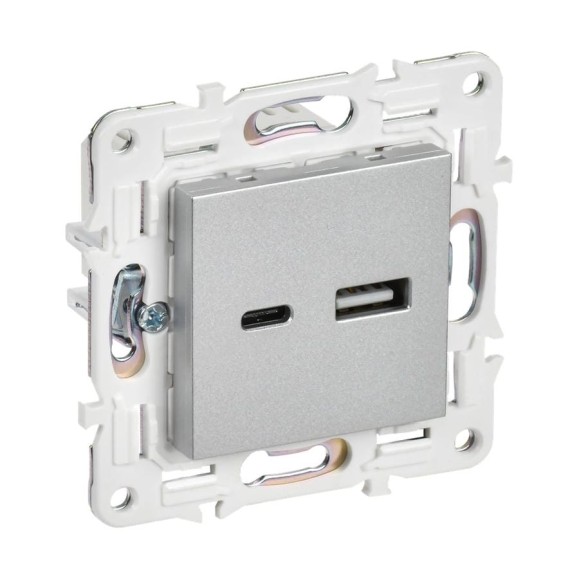Розетка USB A+C IEK SKANDY 18Вт SK-R13S серебряный SK-U22-018-K23