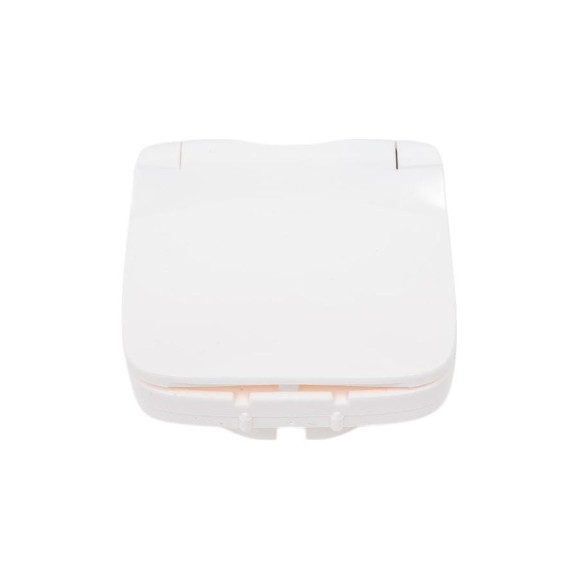Лицевая панель Legrand Valena ALLURE розетки 2К+З с крышкой.Белая 754845 Лицевая панель Legrand Valena ALLURE розетки 2К+З с крышкой.Белая 754845