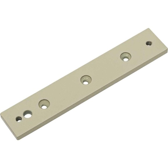Планка ACCORDTEC LM-307К серебряный металлик (для крепления замков серии: ML-300K) AT-15921 Планка ACCORDTEC LM-307К серебряный металлик (для крепления замков серии: ML-300K) AT-15921