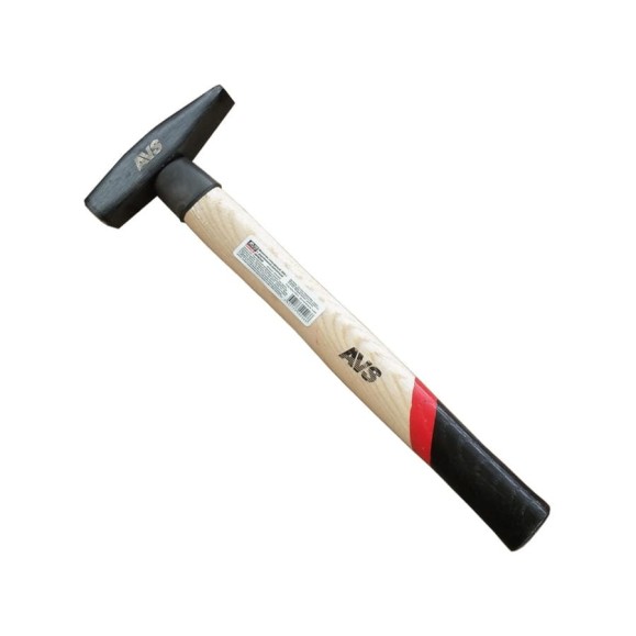 Молоток слесарный AVS 300 г с деревянной рукояткой MHW300 A40426S Молоток слесарный AVS 300 г с деревянной рукояткой MHW300 A40426S