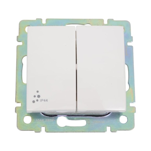 Переключатель Legrand двухклавишный IP44 Legrand Valena 10А 250В схема 6/2 безвинтовые зажимы белый 770098