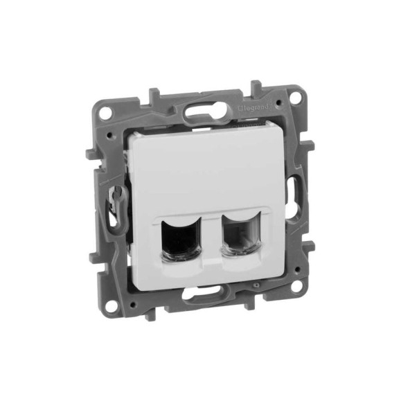 Розетка двойная IEK ETIKA RJ11+RJ45 кат.5E UTP белый 672252