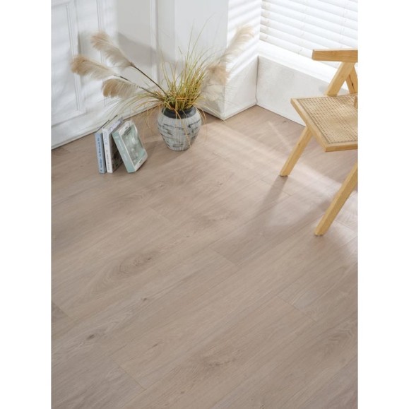 Ламинат Lamiwood SELECT 8, Дуб Бежевый (1215х195х8мм) 1,9 м2 817 Ламинат Lamiwood SELECT 8, Дуб Бежевый (1215х195х8мм) 1,9 м2 817