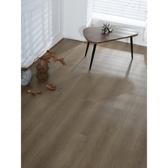Ламинат Lamiwood SELECT 8, Дуб Темный (1215х195х8мм) 1,9 м2 813