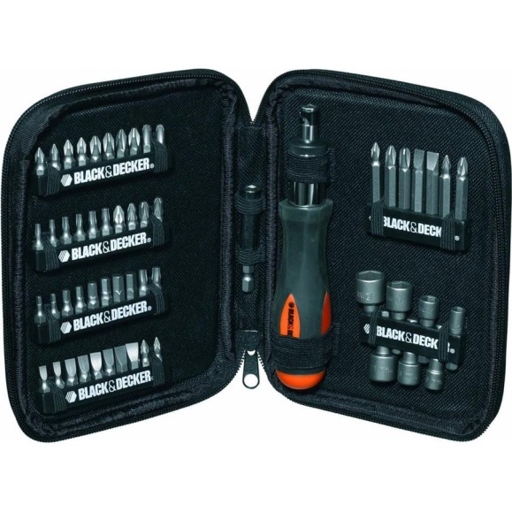 Набор отверточных насадок с отверткой 56 шт Black+Decker A 7104 Набор отверточных насадок с отверткой 56 шт Black+Decker A 7104
