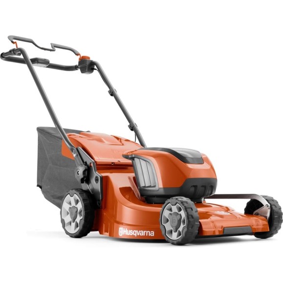 Аккумуляторная газонокосилка Husqvarna LC 247Li 9676629-01