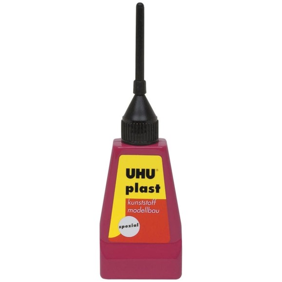 Клей в бутылочке с наконечником-иглой UHU PLAST SPEZIAL 30г 45880/B