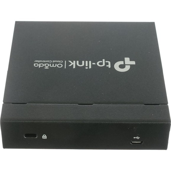 Контроллер TP-Link Omada 10/100BASE-TX черный OC200