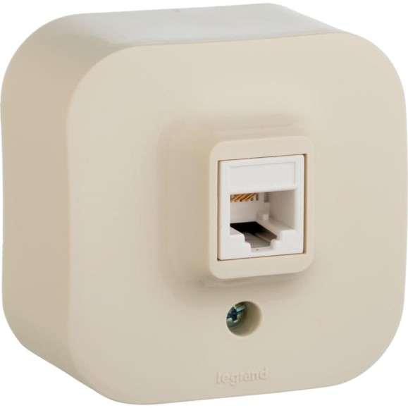 Розетка Legrand компьютерная RJ45 категория 5e UTP Legrand Quteo IP20 накладной монтаж слоновая кость 782254
