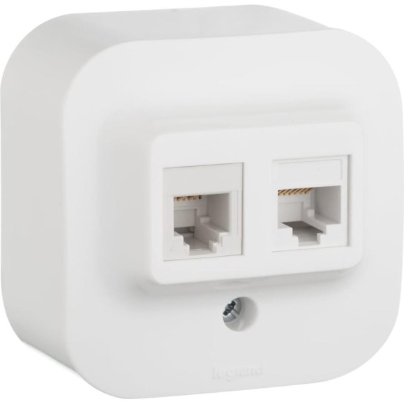 Розетка Legrand двойная RJ11+RJ45 категория 5e UTP Legrand Quteo IP20 накладной монтаж белый 782221 Розетка Legrand двойная RJ11+RJ45 категория 5e UTP Legrand Quteo IP20 накладной монтаж белый 782221