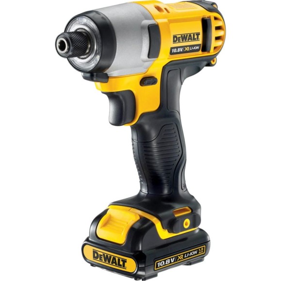 Аккумуляторный шуруповерт DEWALT DCF 815 D2 Аккумуляторный шуруповерт DEWALT DCF 815 D2