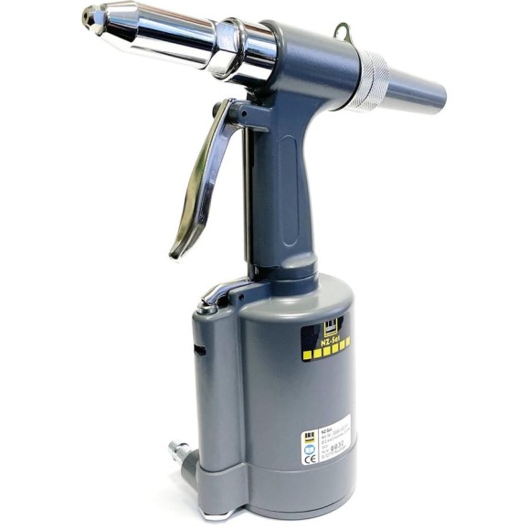 Пневмозаклёпочник Schneider Airsystems в кейсе NZ-SYS DGKD322311