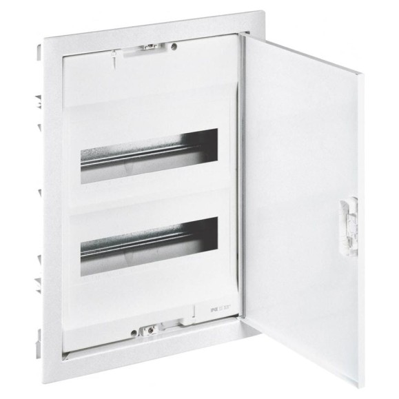 Встраиваемый щит Legrand Nedbox с металлической дверью RAL 9010 2 рейки 24+4 модулей 001432