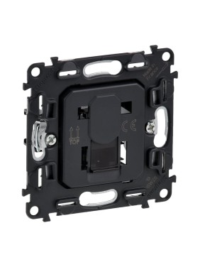 Информационная одиночная розетка Legrand Valena IN'MATIC RJ45 категория 6 UTP 753042